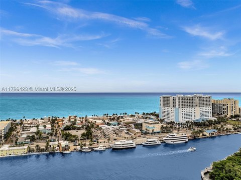 600' Boat Dockage - Hollywood