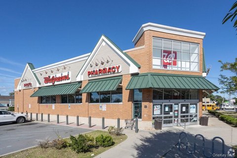 NNN Drugstore Building