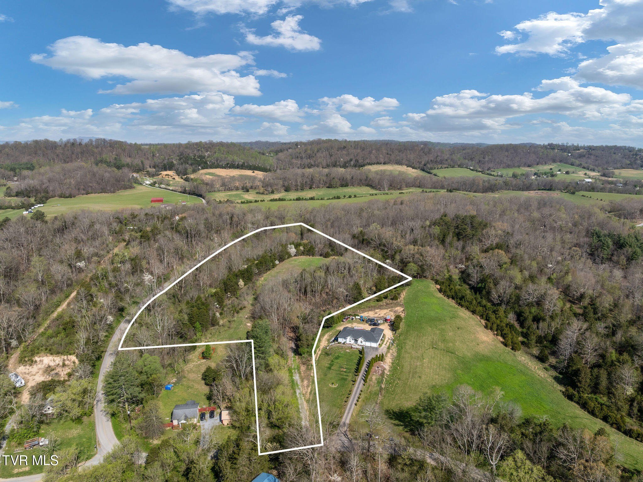 6.88 Acres Land in Jonesborough