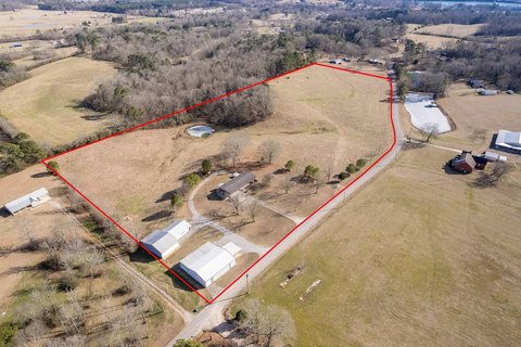 Seventeen Acre Farm in Cullman