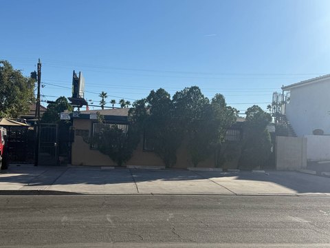 Renovated Downtown 4-Plex