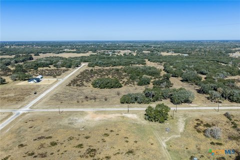 Residential Land in Inez, TX