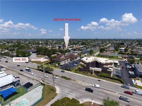 Professional Office Condo in Cape Coral