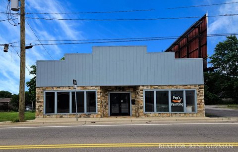 Versatile Retail Building with Billboard