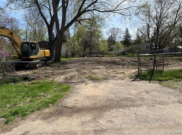 Vacant Lots in Farmington Hills