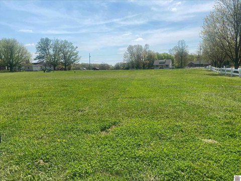 Residential Land in Murray Estates