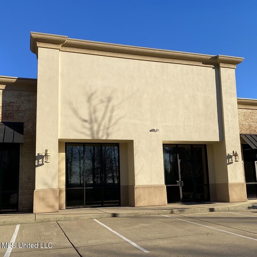 Flowood Office Space Available