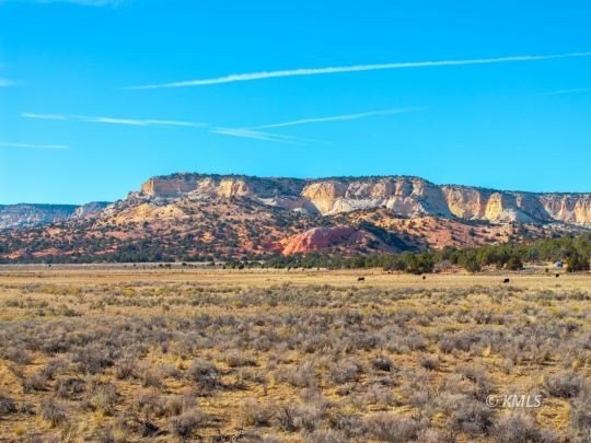 268 Acres Near National Monument