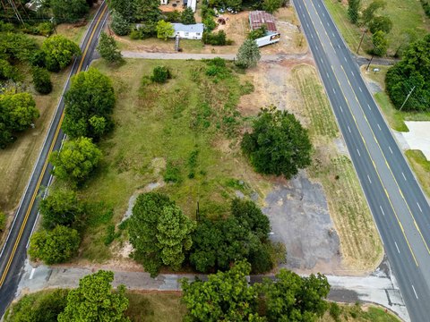 Dual-Frontage Commercial Land
