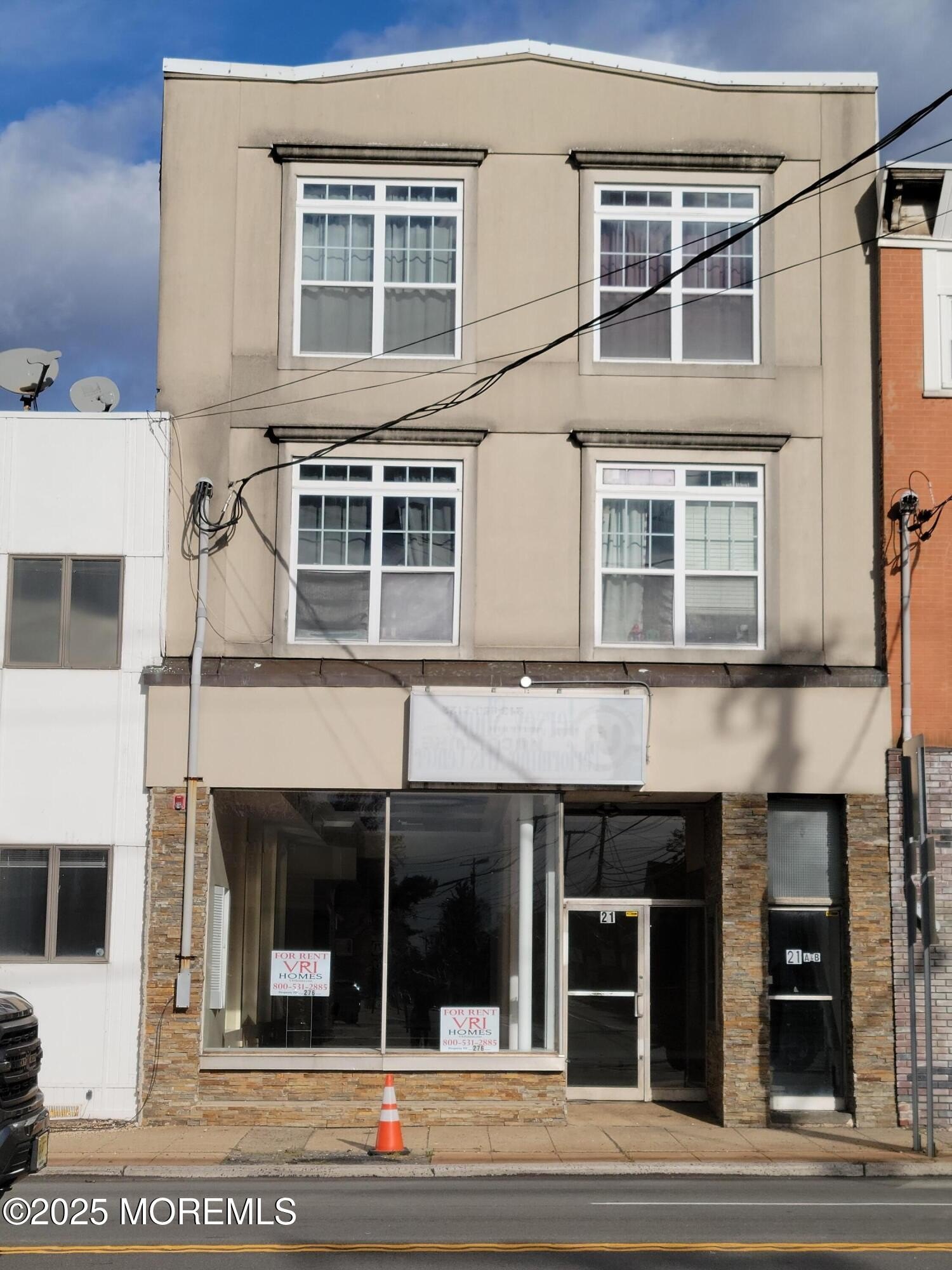 Eatontown Retail Space For Rent