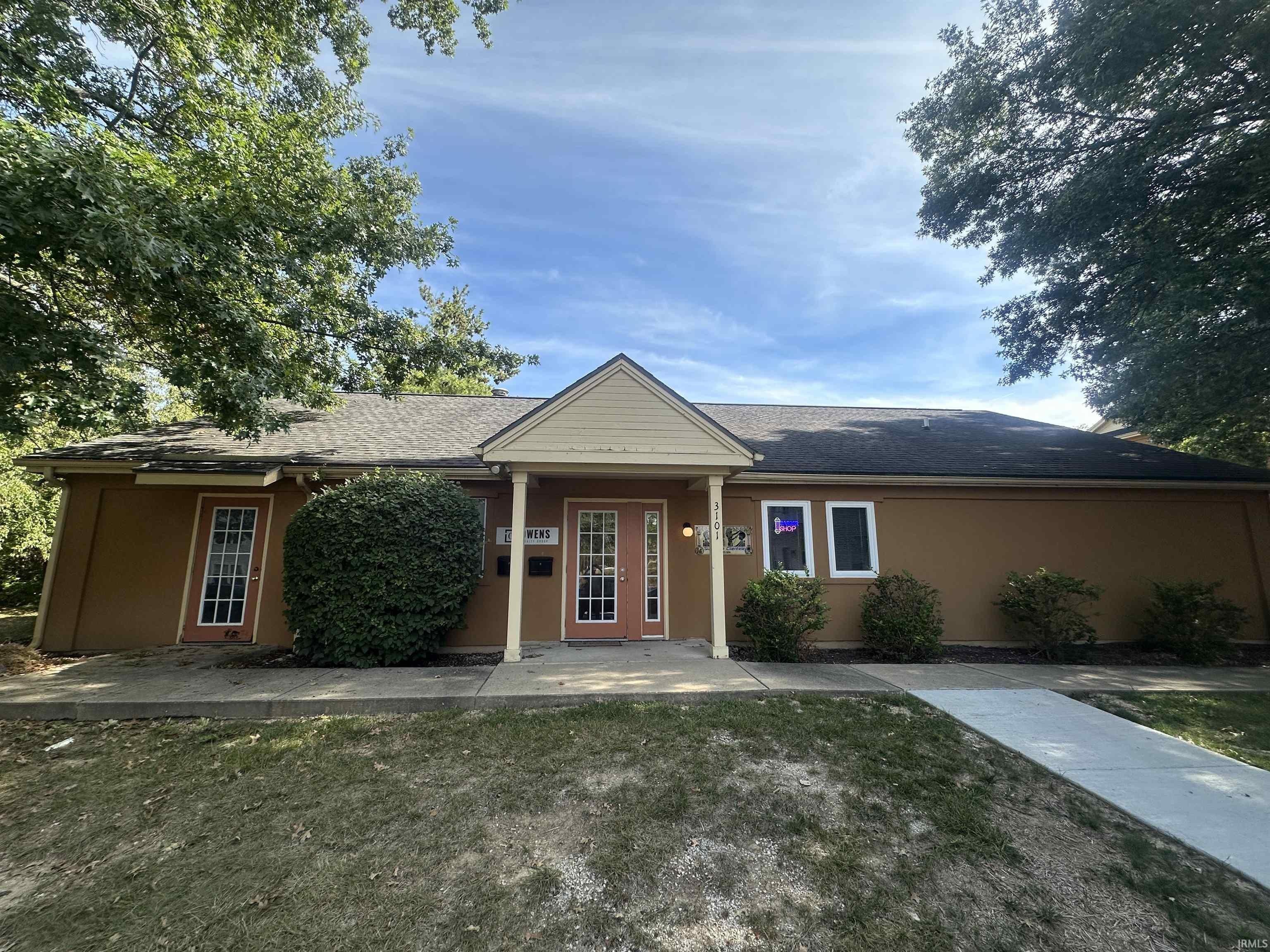 Bloomington Commercial Space For Rent
