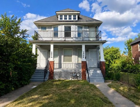 Updated Duplex with Fenced Yard