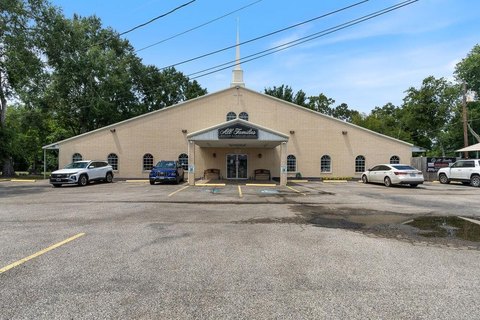 Versatile Commercial Property with Residence