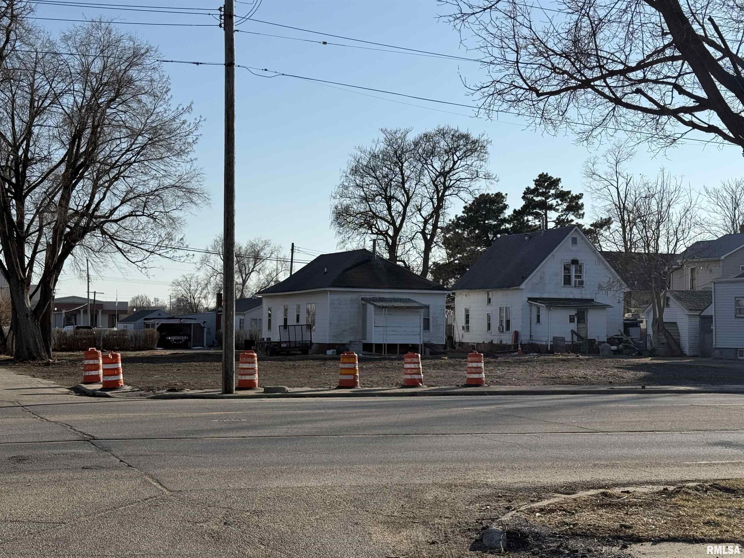 Vacant Corner Lot in Canton