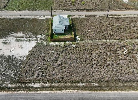 Residential Lot in Holiday Beach