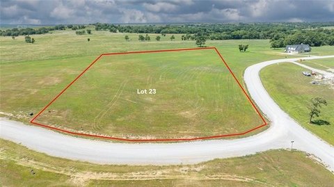 LAND - Ramona, OK