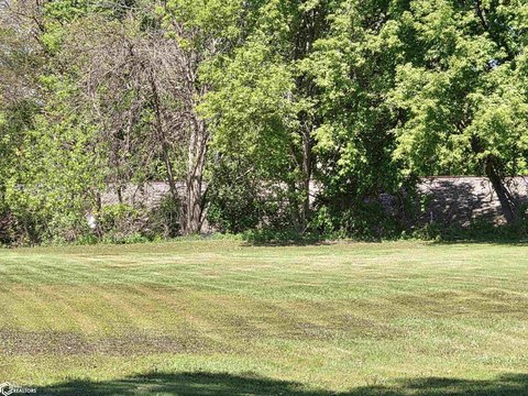 Kentucky Avenue Commercial Lot