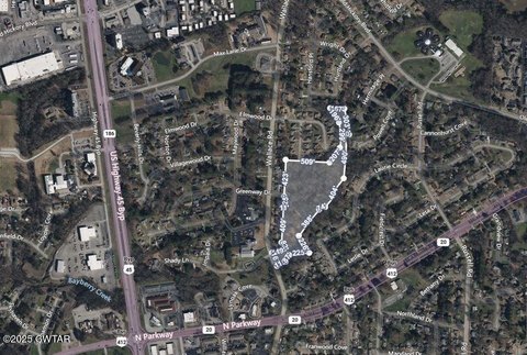 Residential Land in Jackson, TN