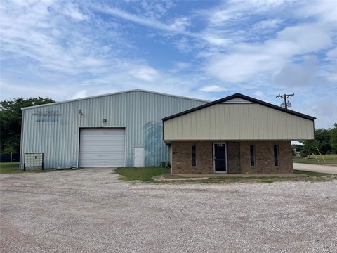 Warehouse with Office Build-Out