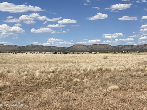 Residential Land in Paulden, Arizona