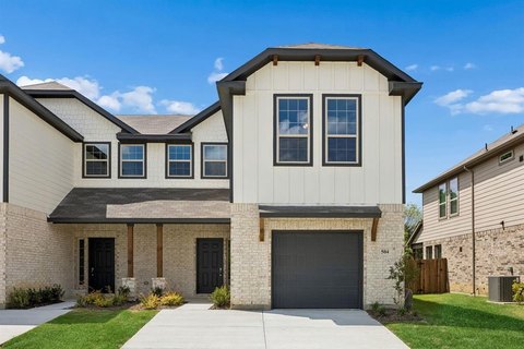 New Denton Duplex Near Universities