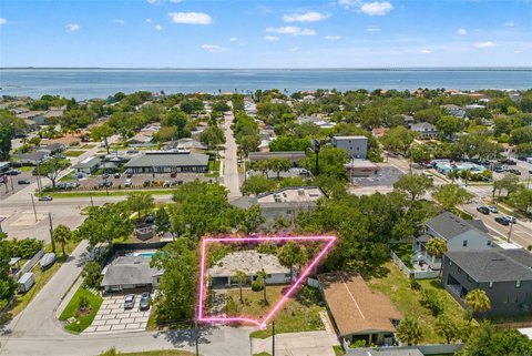 LAND - TAMPA, FL
