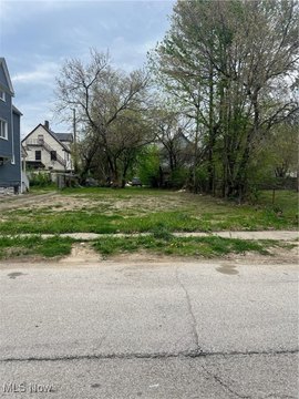 Residential Lot in Cleveland, OH