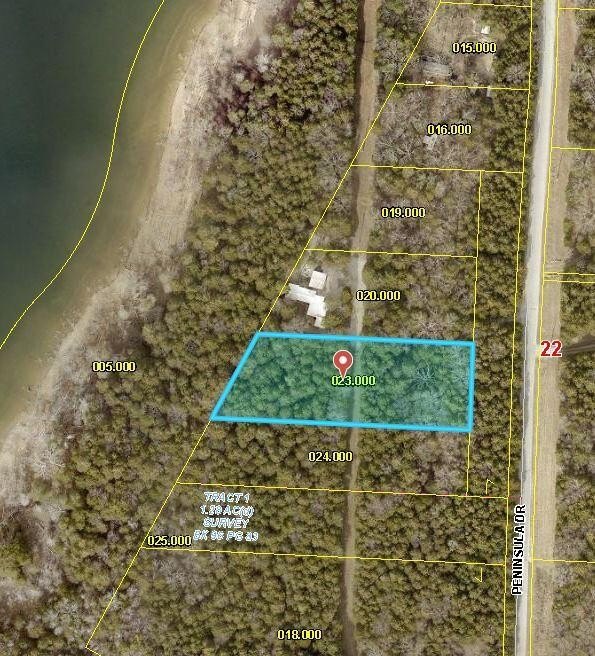 Acre+ Lakefront Land in Missouri