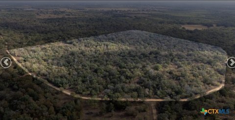 Land, Nixon, TX