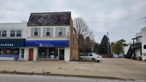 Mixed-Use Building in Northfield