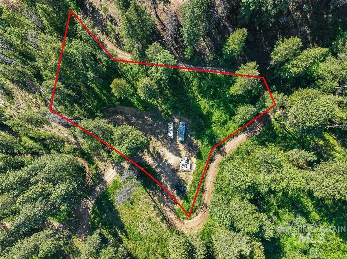 Serene Mountain 1-Acre Lot