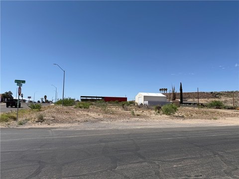 Commercial Lot in Kingman, AZ
