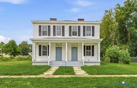 Updated Duplex with Two Yards