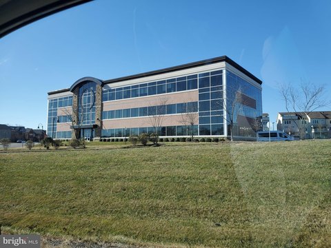 Class A Corner Office Space