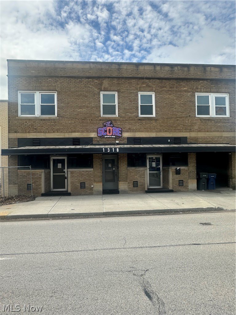 Mixed-Use Property with Bar Potential