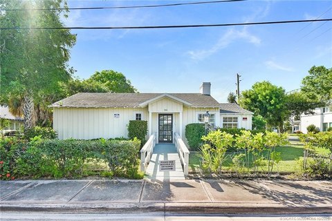 Downtown Stuart Commercial Space Available