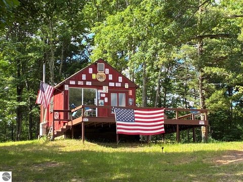 40 Acres of Private Land