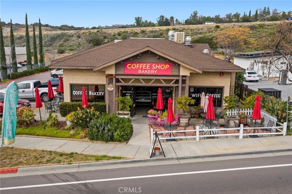 Alpine Bakery and Coffee Shop