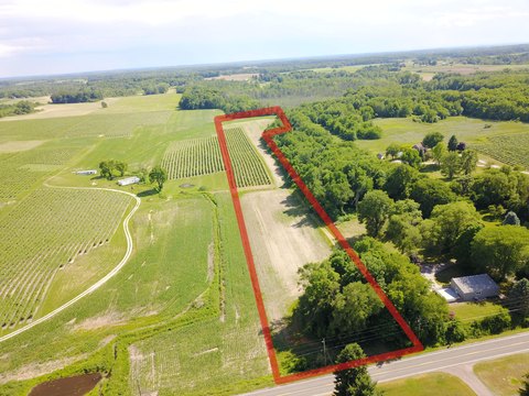 Nine Acre Vineyard Building Location