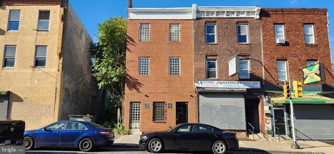 Renovated Three-Floor Retail Space