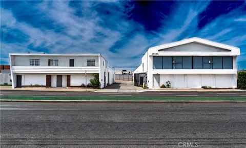 Hawthorne Industrial Opportunity: Two Buildings