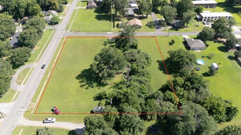 Residential Land in Stuttgart, AR