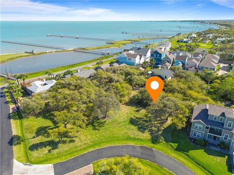 LAND - Rockport, TX
