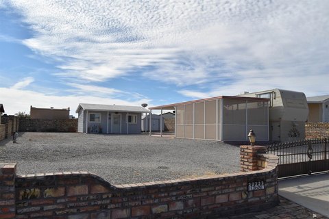 LAND, Yuma, AZ