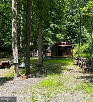LAND - GREAT CACAPON, WV