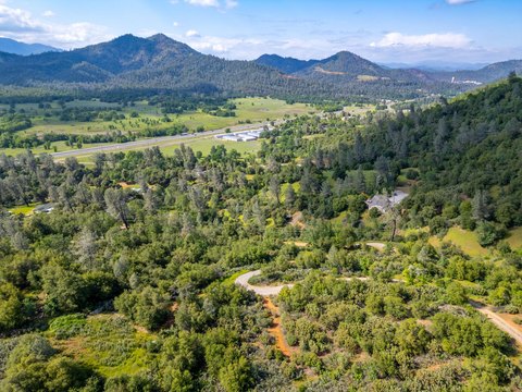 Land, Redding, CA