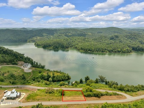 Lake View Lot in Tennessee