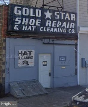 High-Visibility Commercial Space in Camden