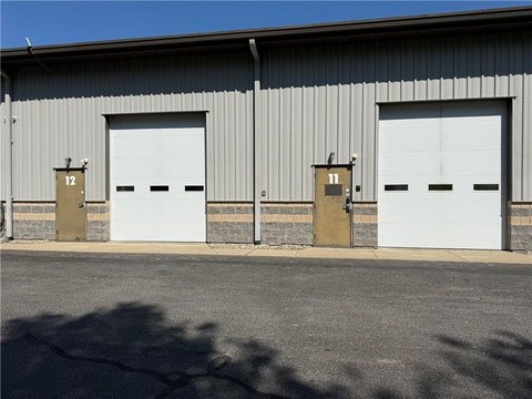 Versatile Commercial Condo in Smithfield