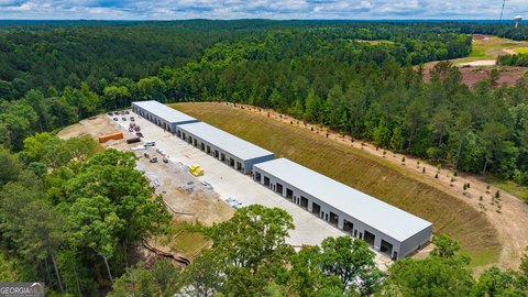 Fee-Simple Storage Garage Condos